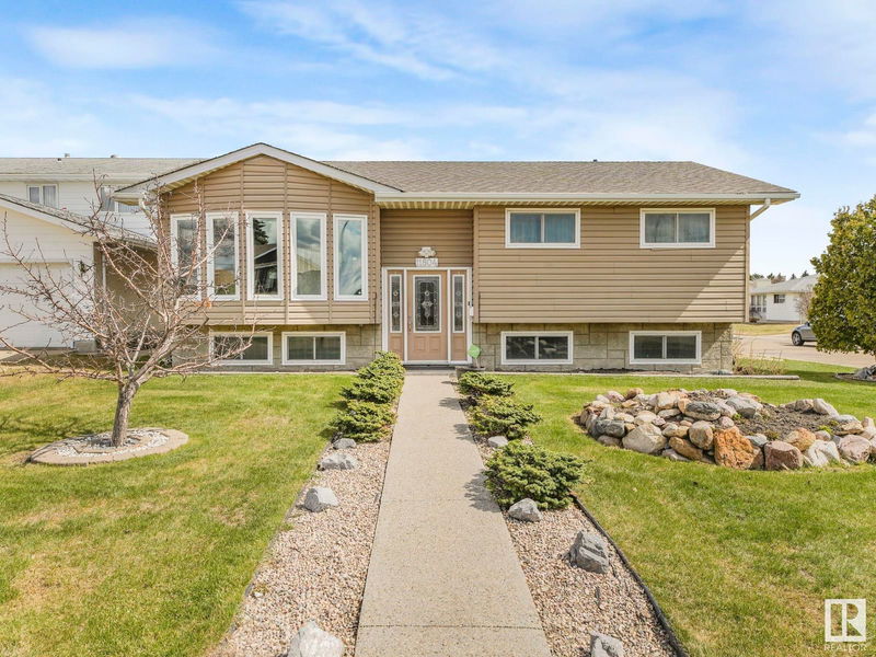 11804 158 Avenue, Edmonton, Alberta