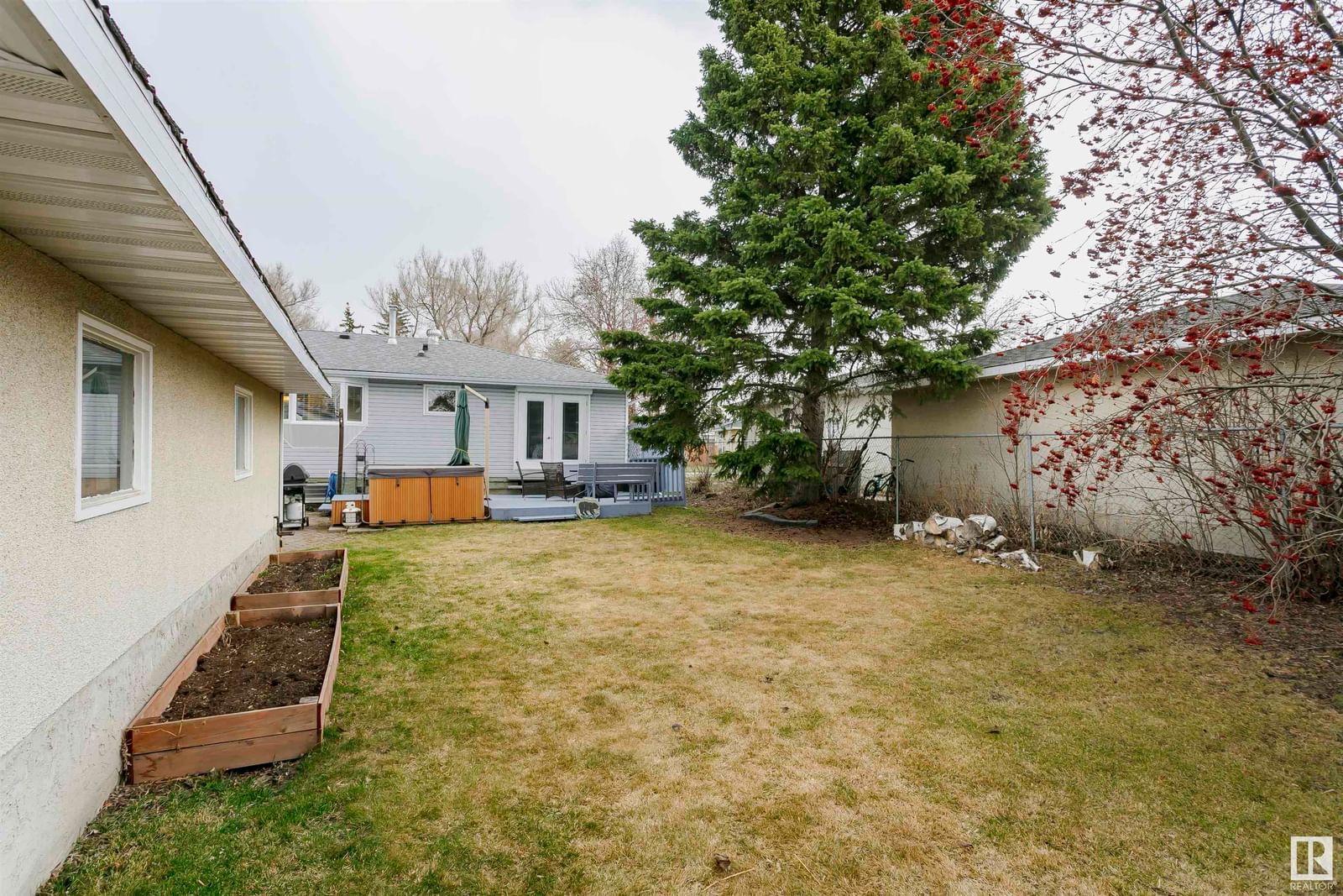 Listing Image 28