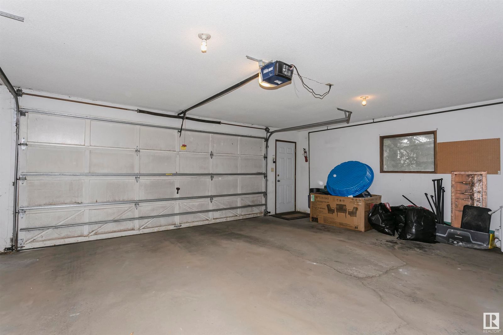 Listing Image 30