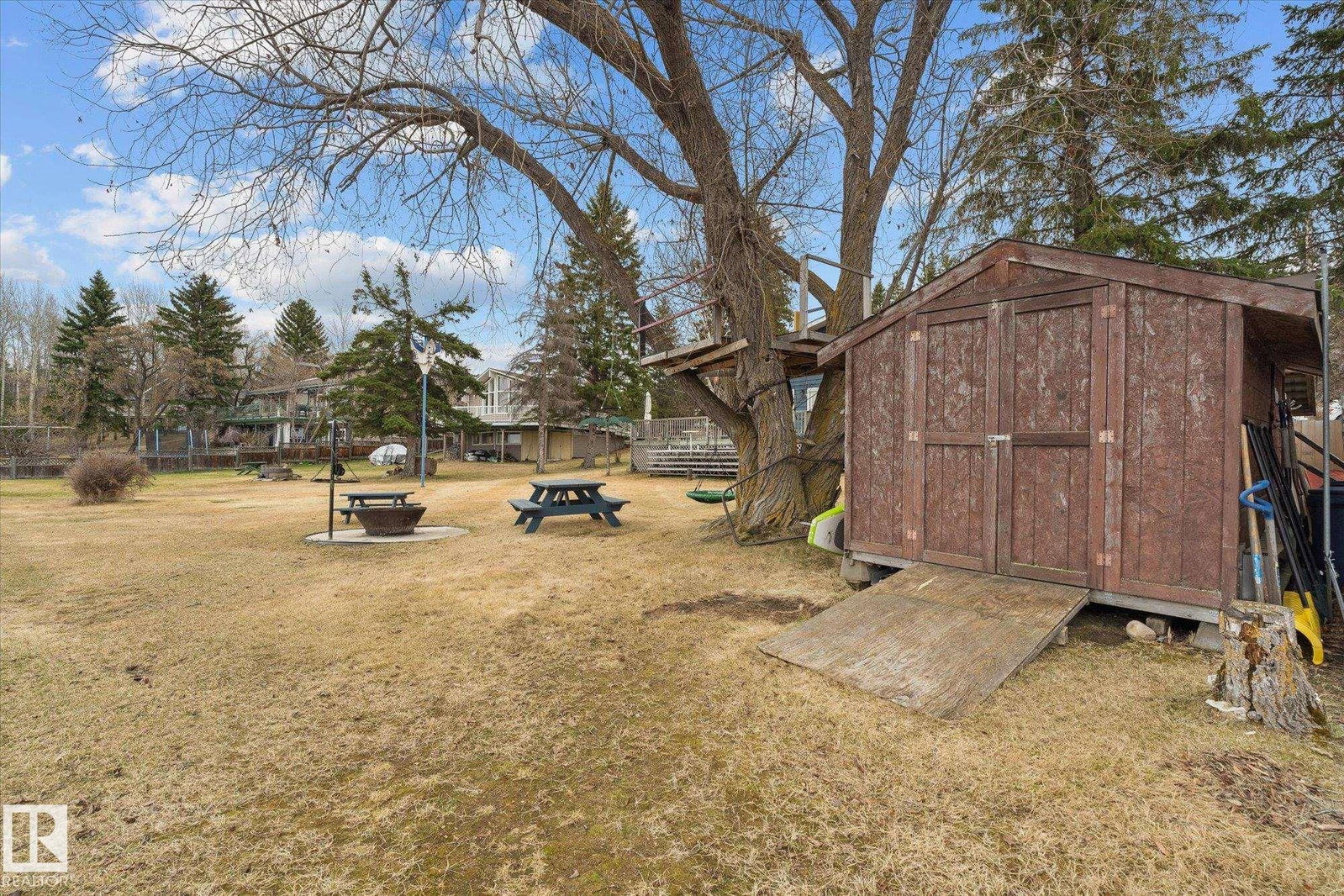 Listing Image 50