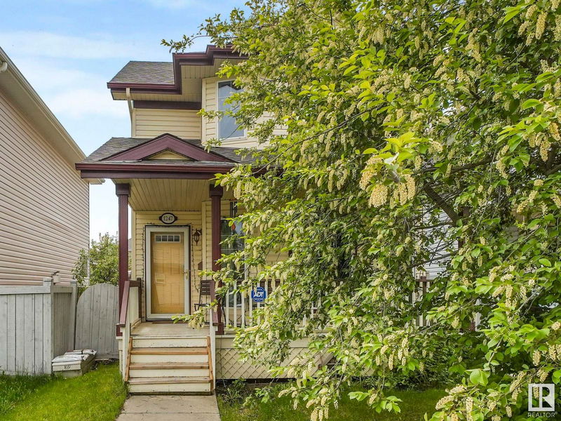 1247 Gillespie Crescent, Edmonton, Alberta