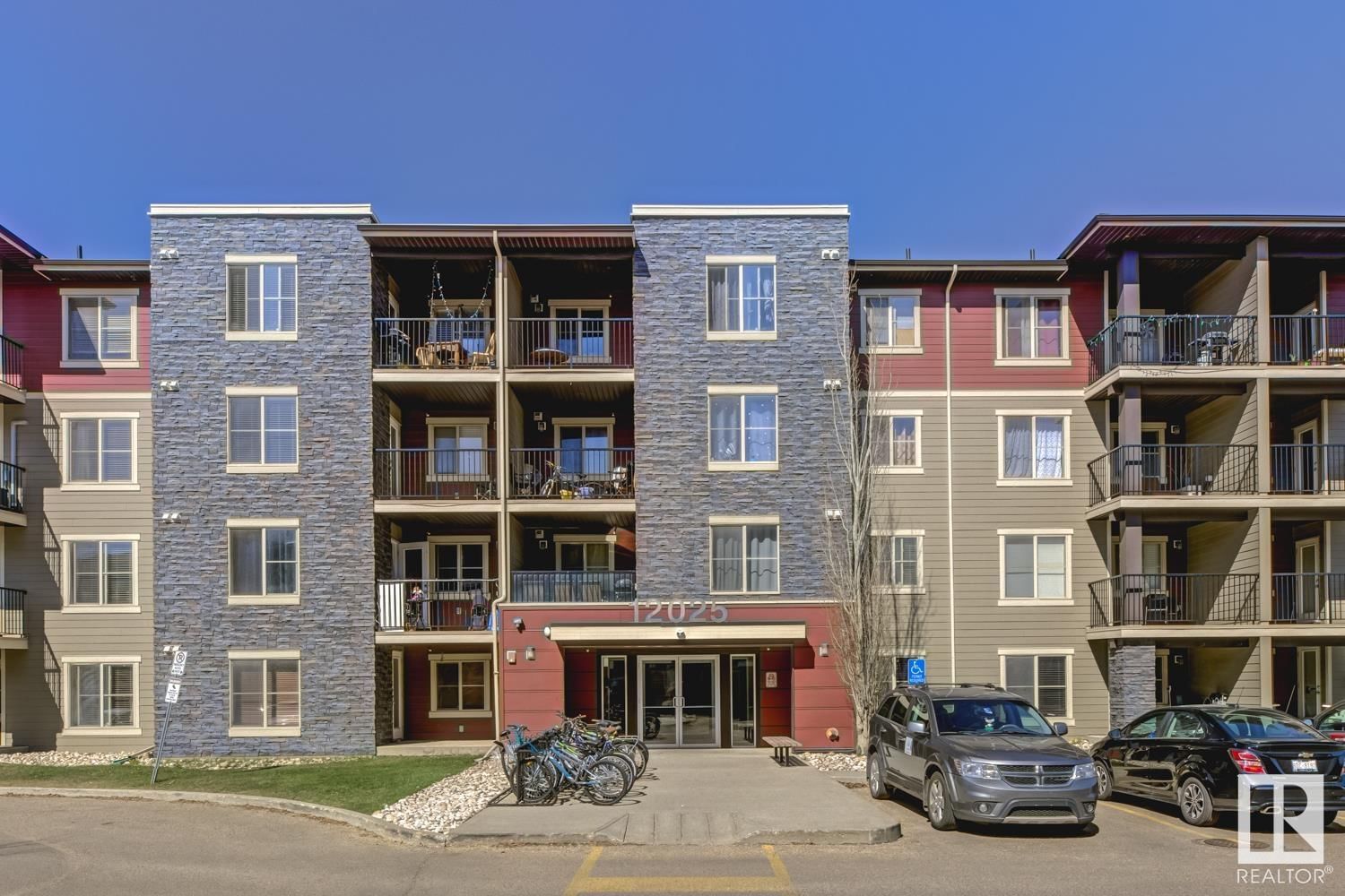 Listing Image 0