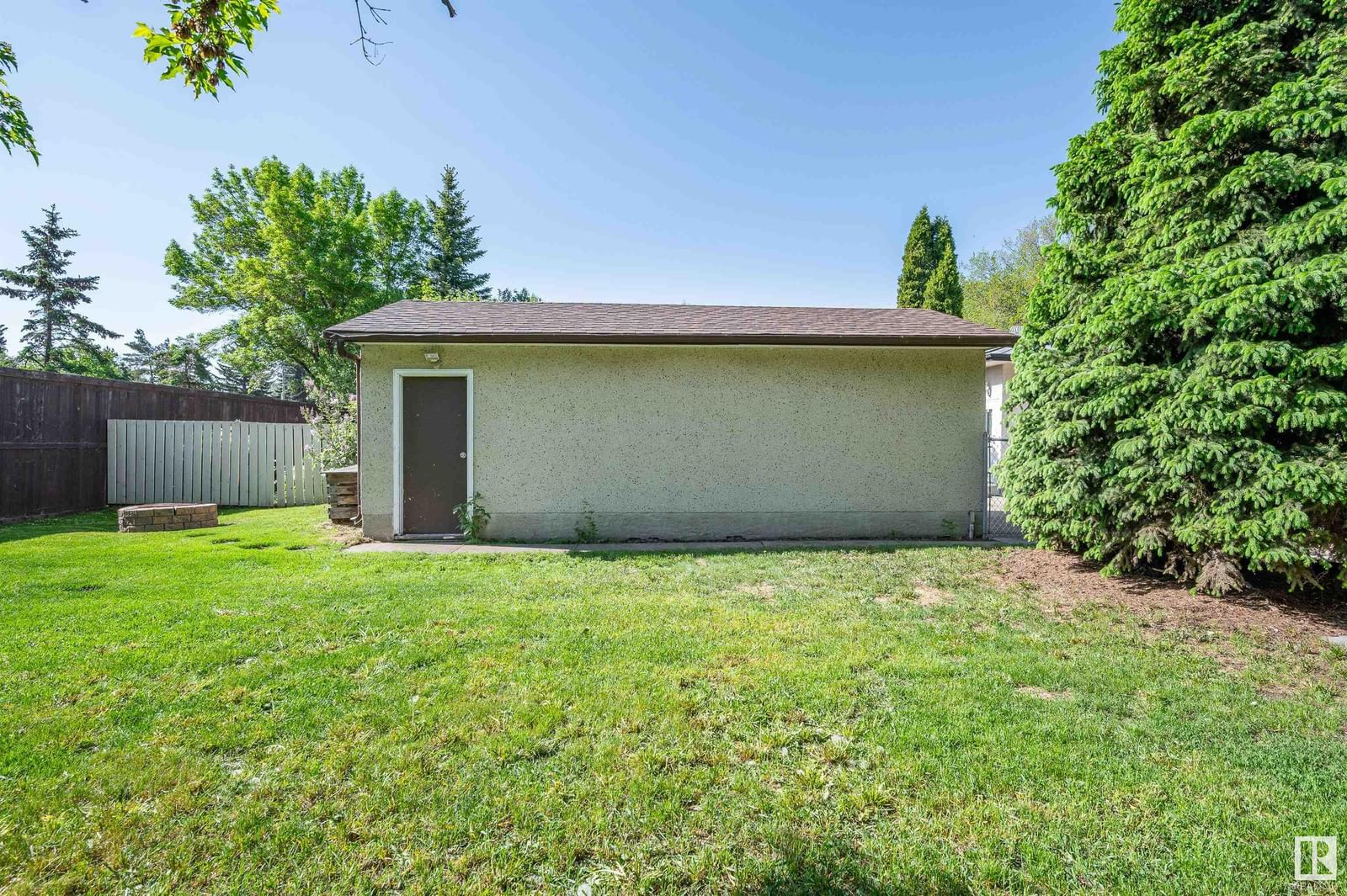 Listing Image 54