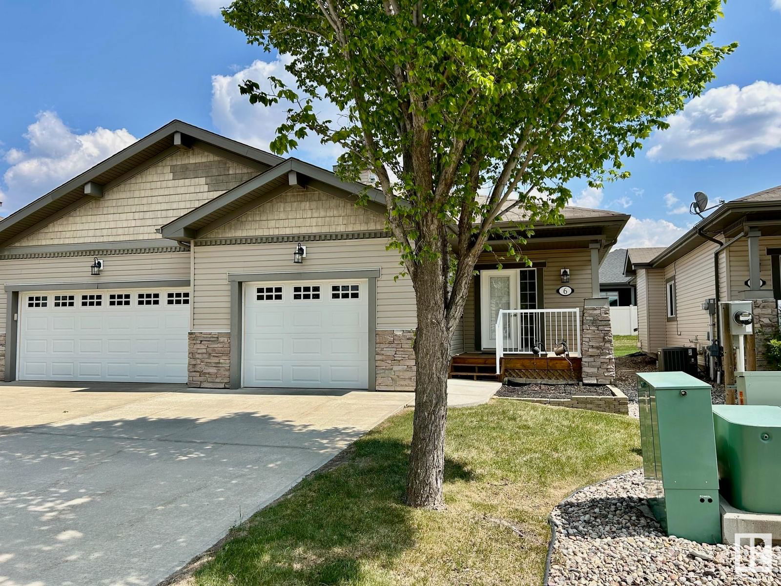 Listing photo 1
