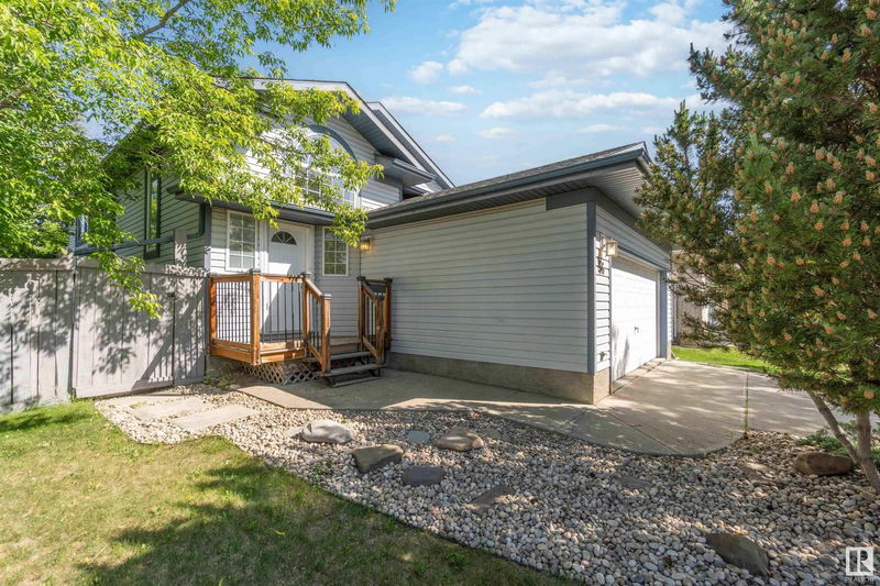 56 Oakridge Drive, St. Albert, Alberta