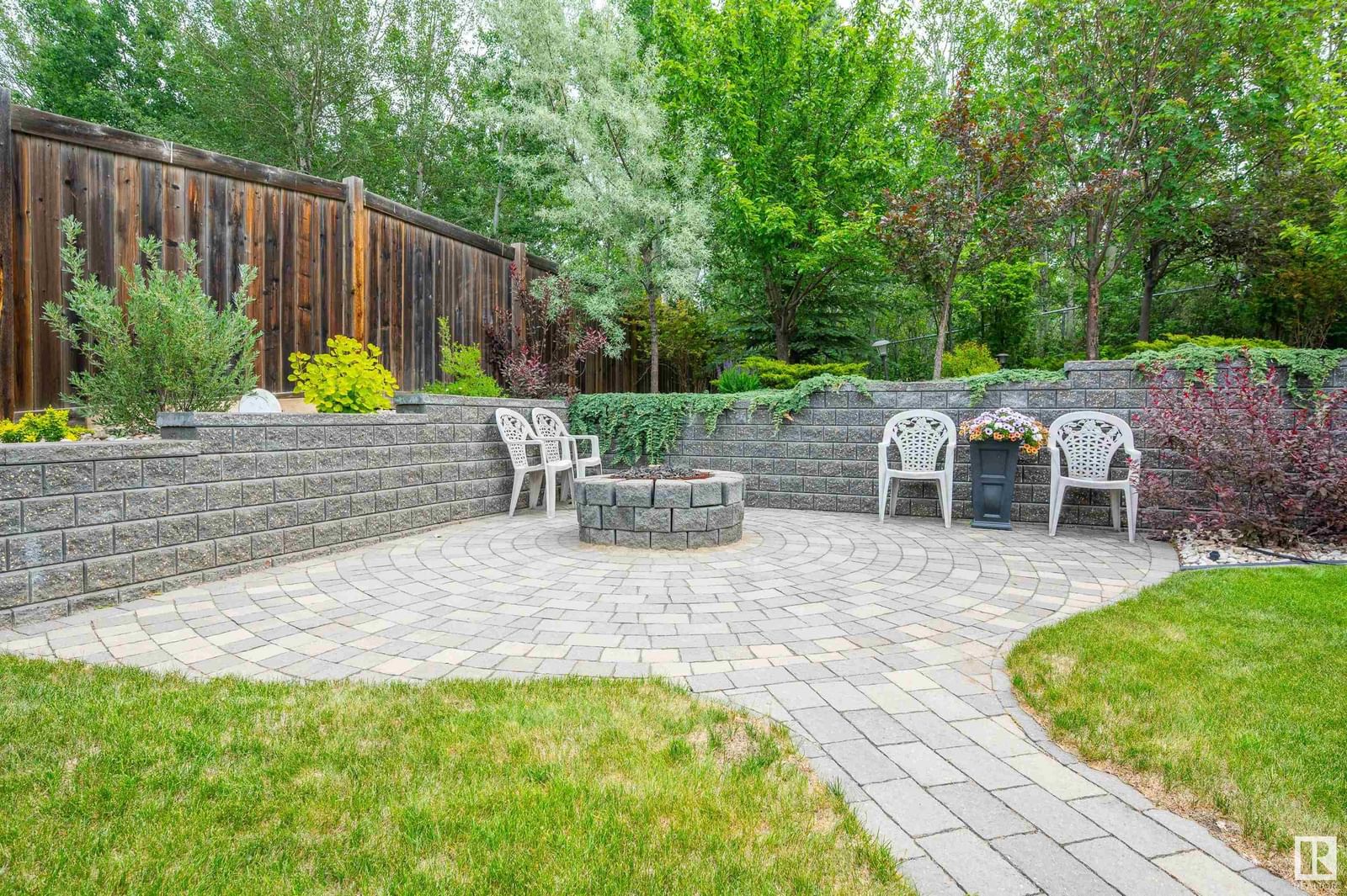 Listing Image 57