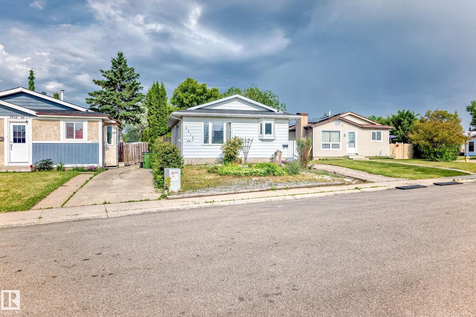 Listing Image 54