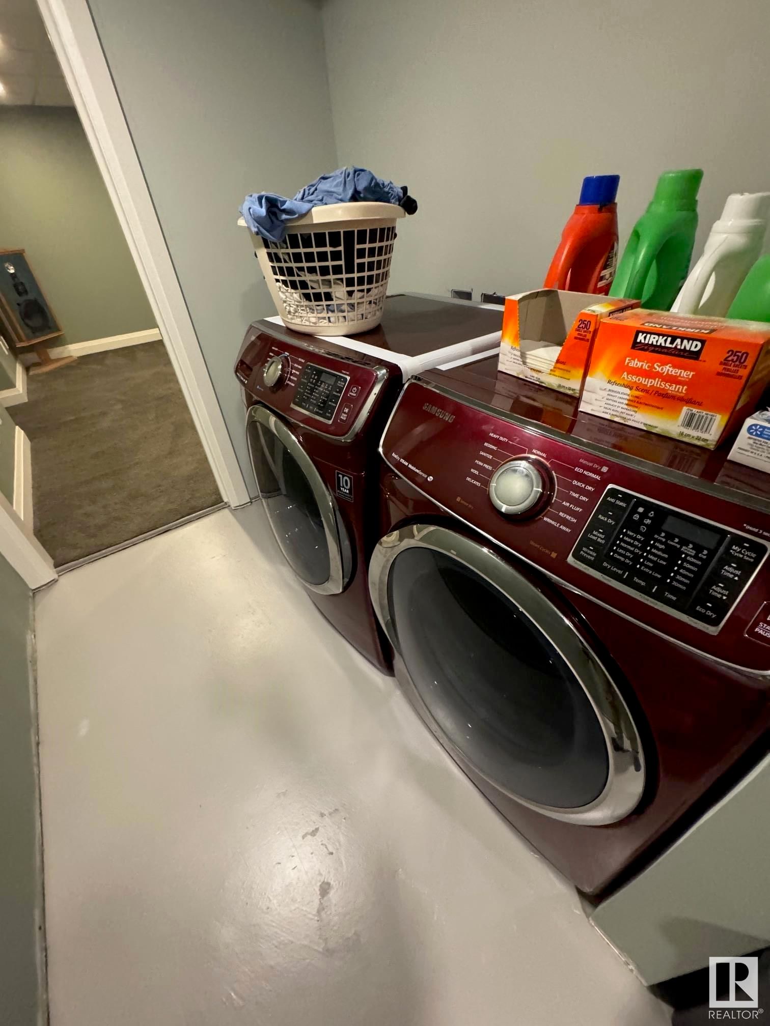 Listing Image 33