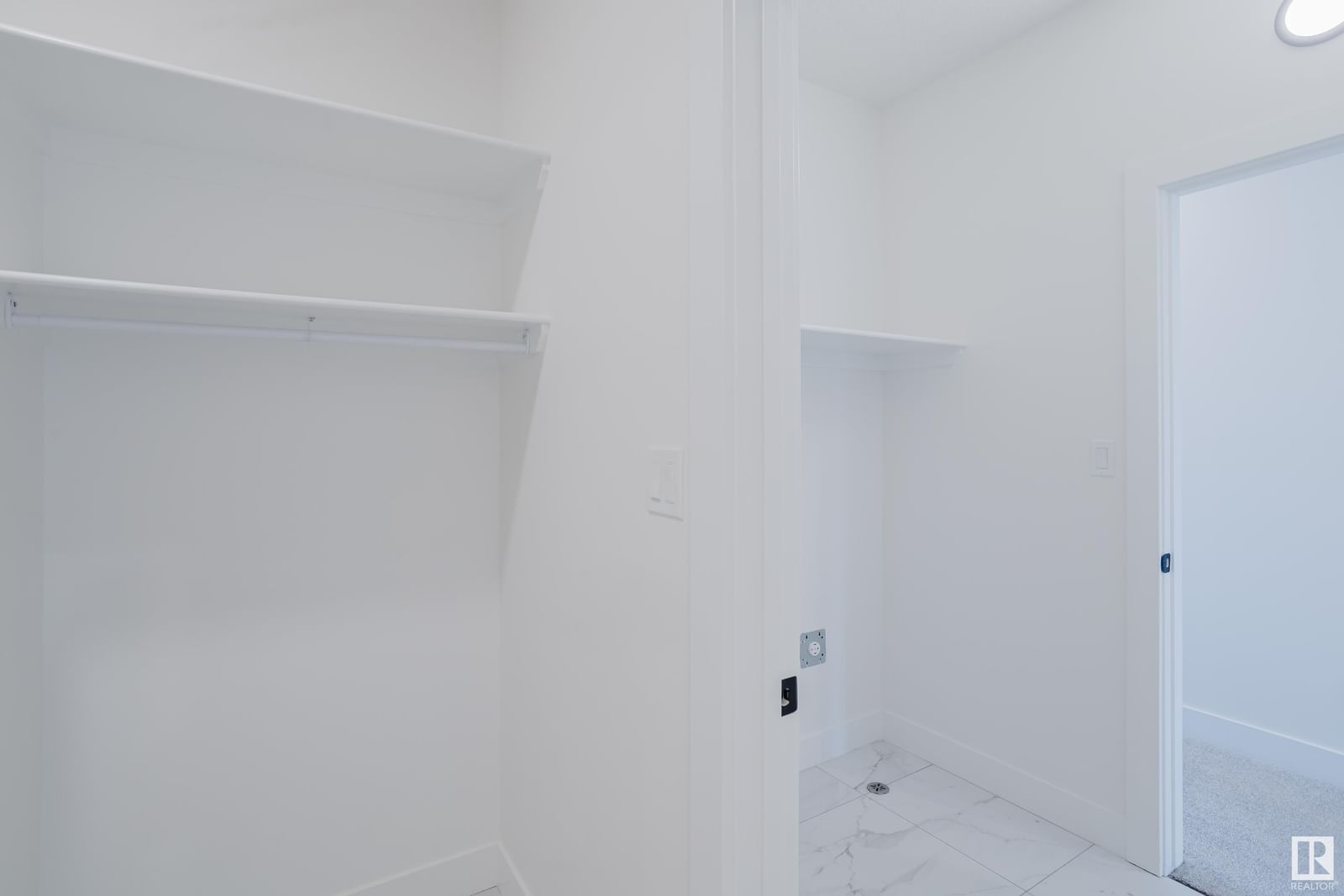 Listing Image 52