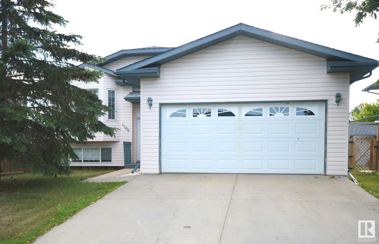 Listing Image 42