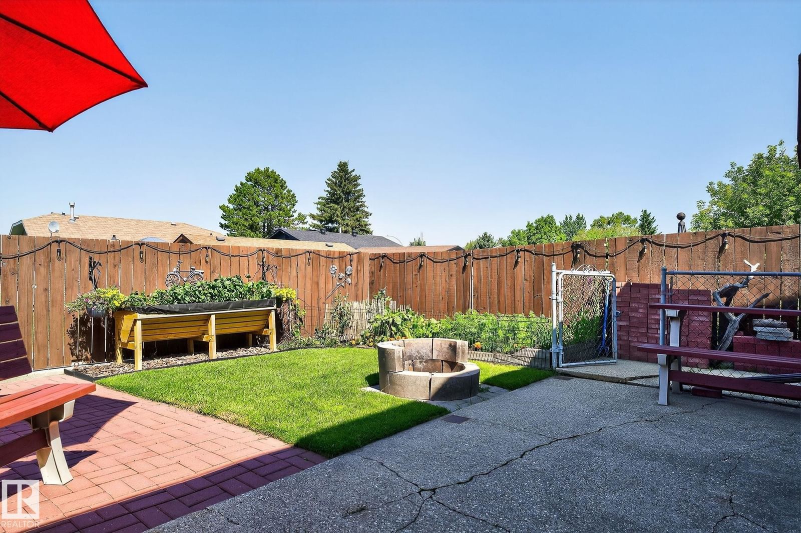 Listing Image 9
