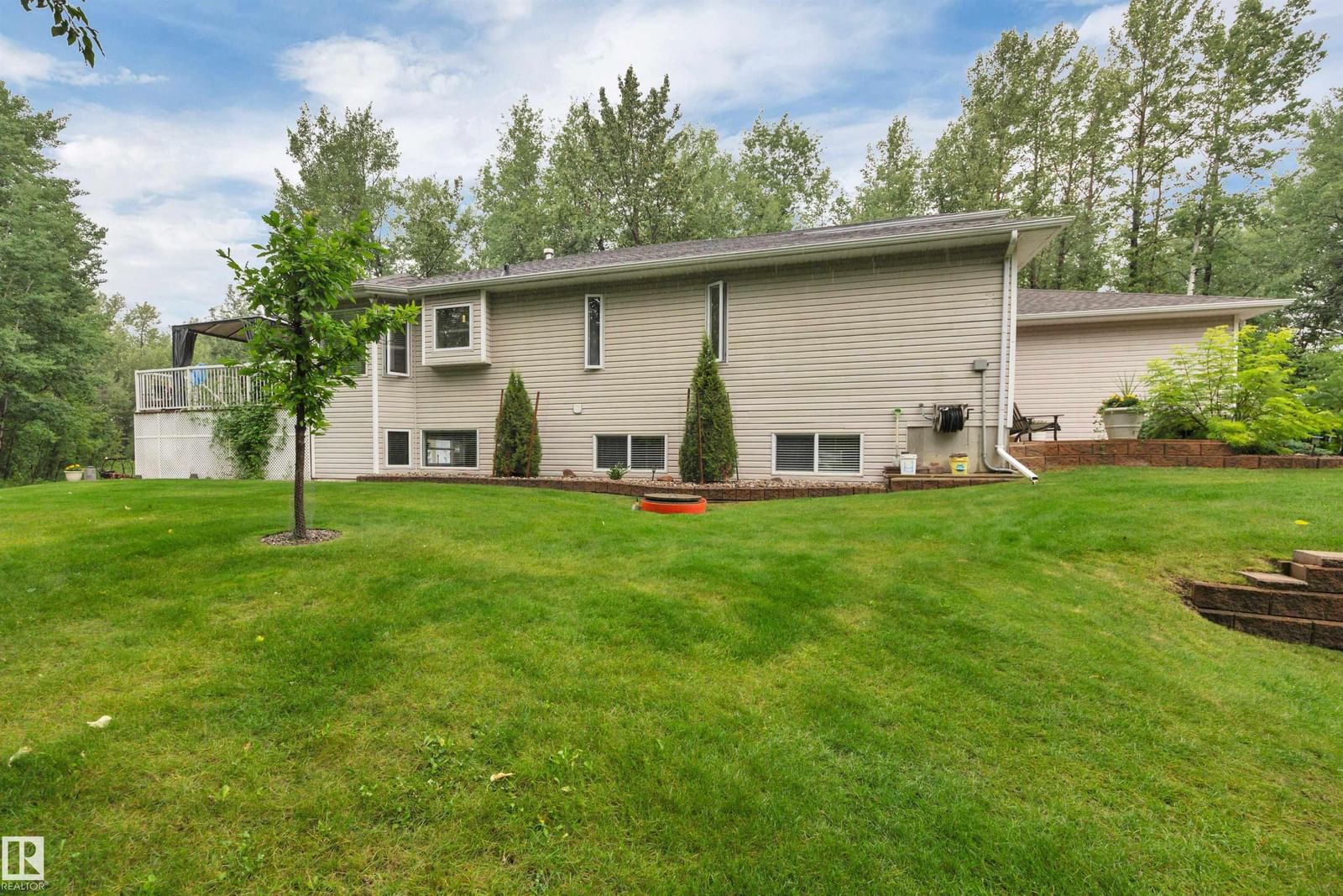 Listing Image 43