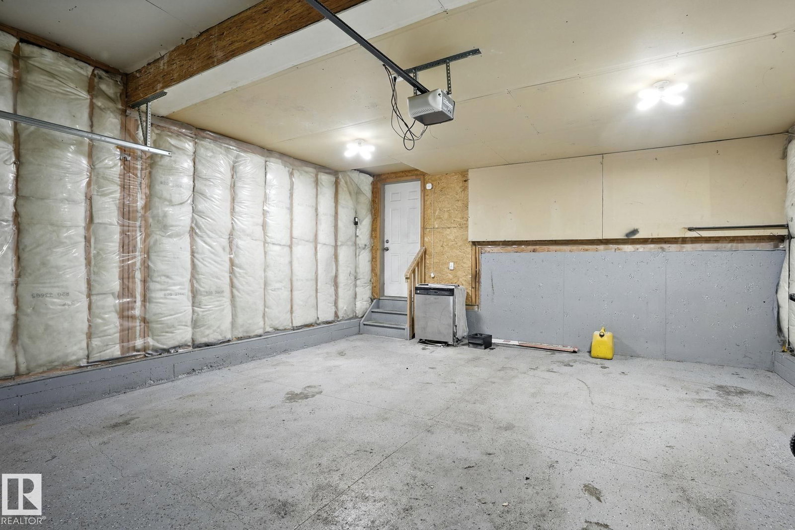 Listing Image 28