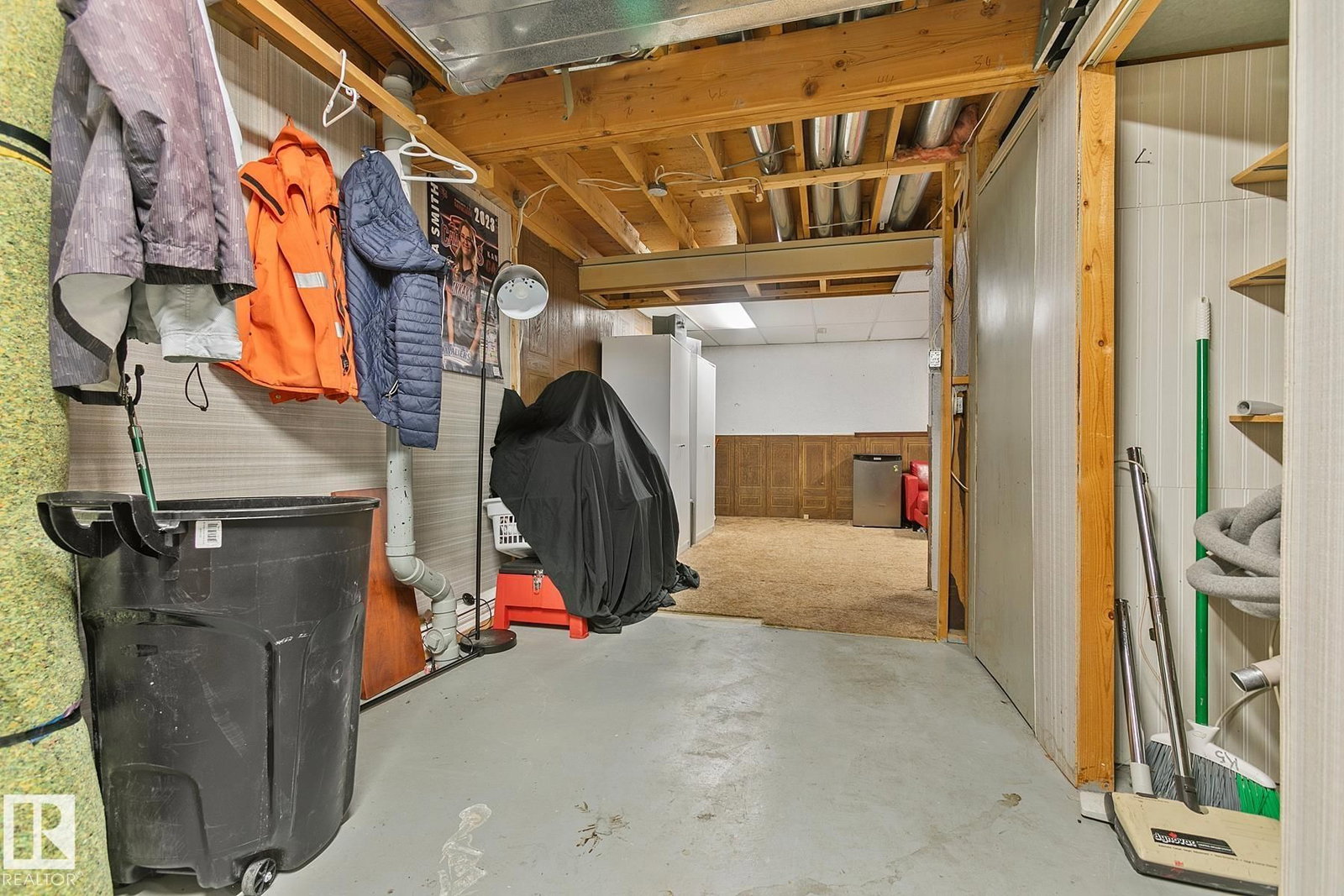 Listing Image 32