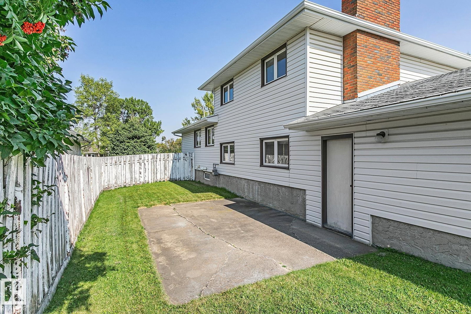 Listing Image 45