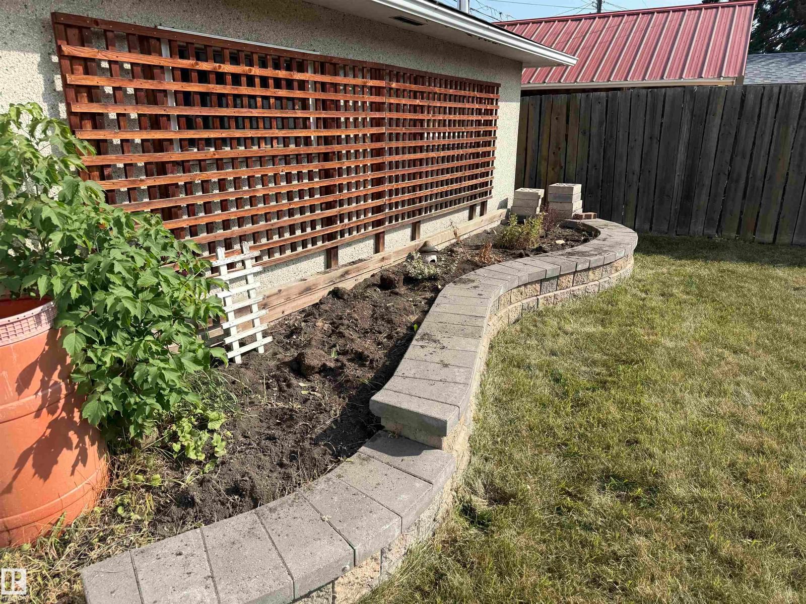 Listing Image 26