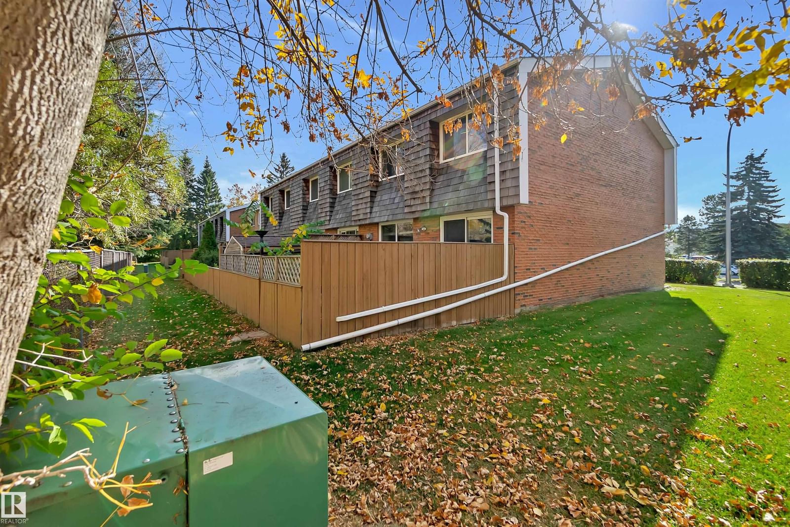 Listing Image 50