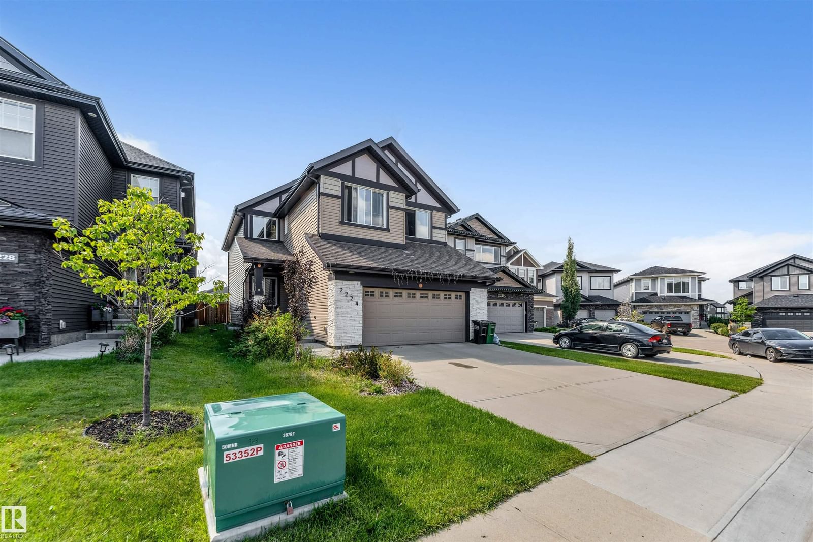 Listing Image 9