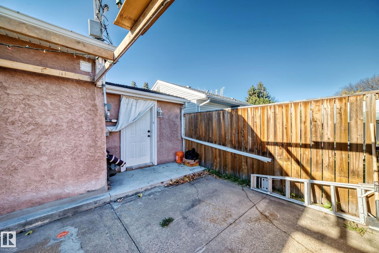 Listing Image 39