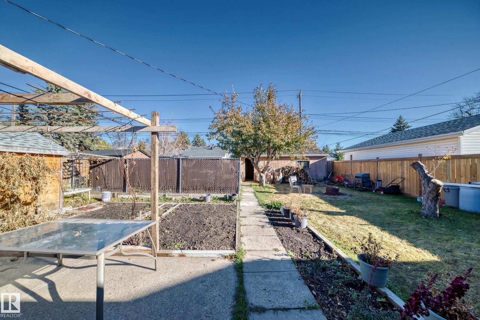 Listing Image 42