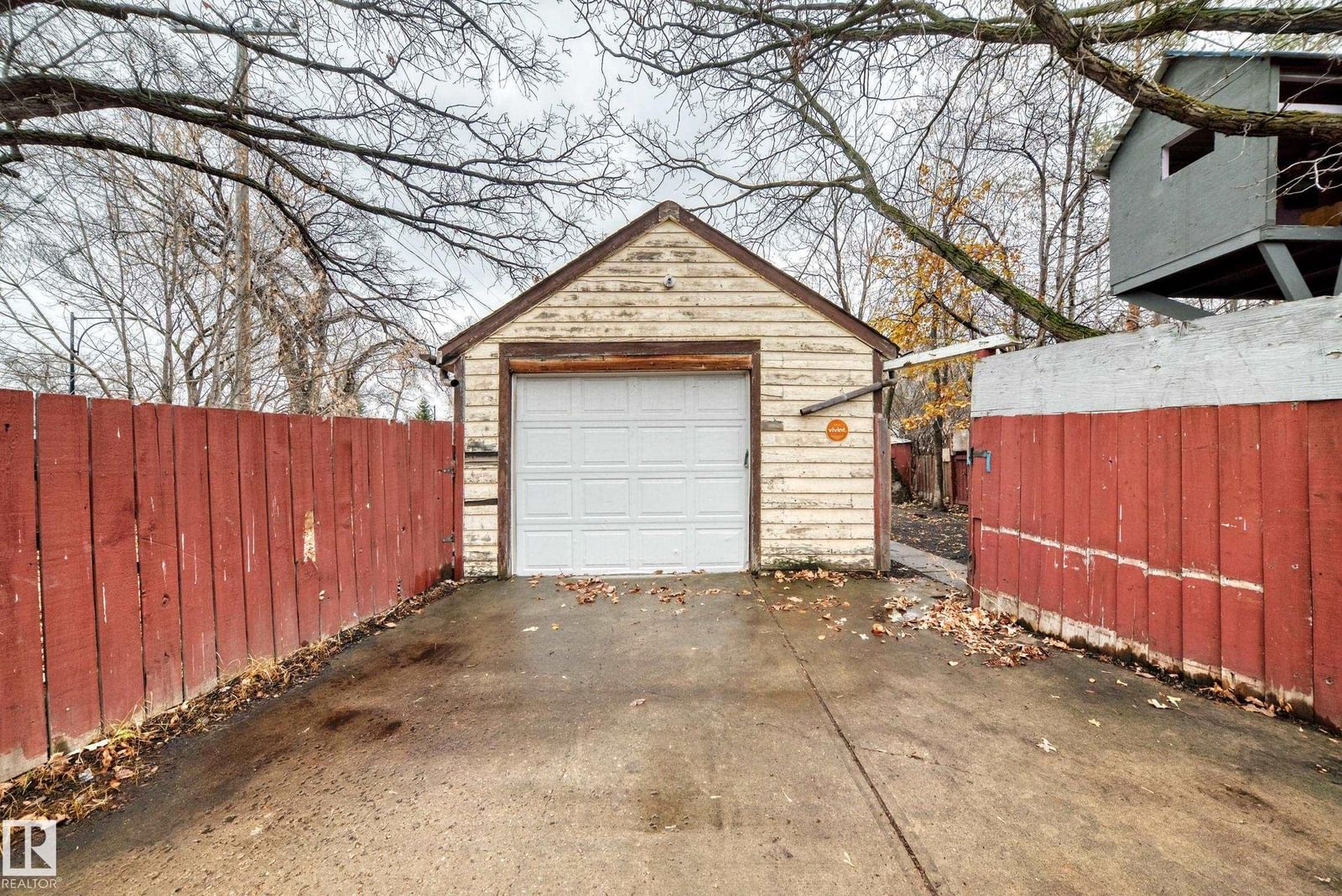 Listing Image 41
