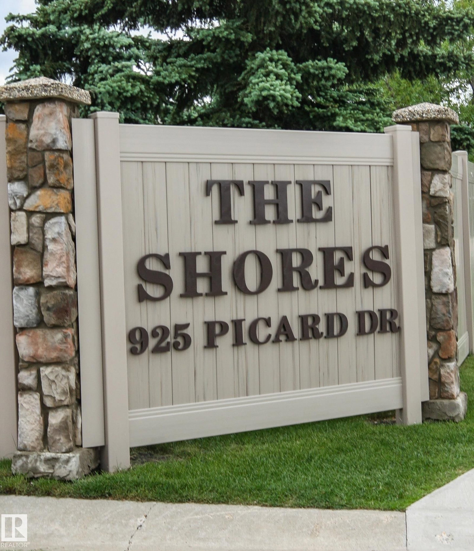 Listing Image 53