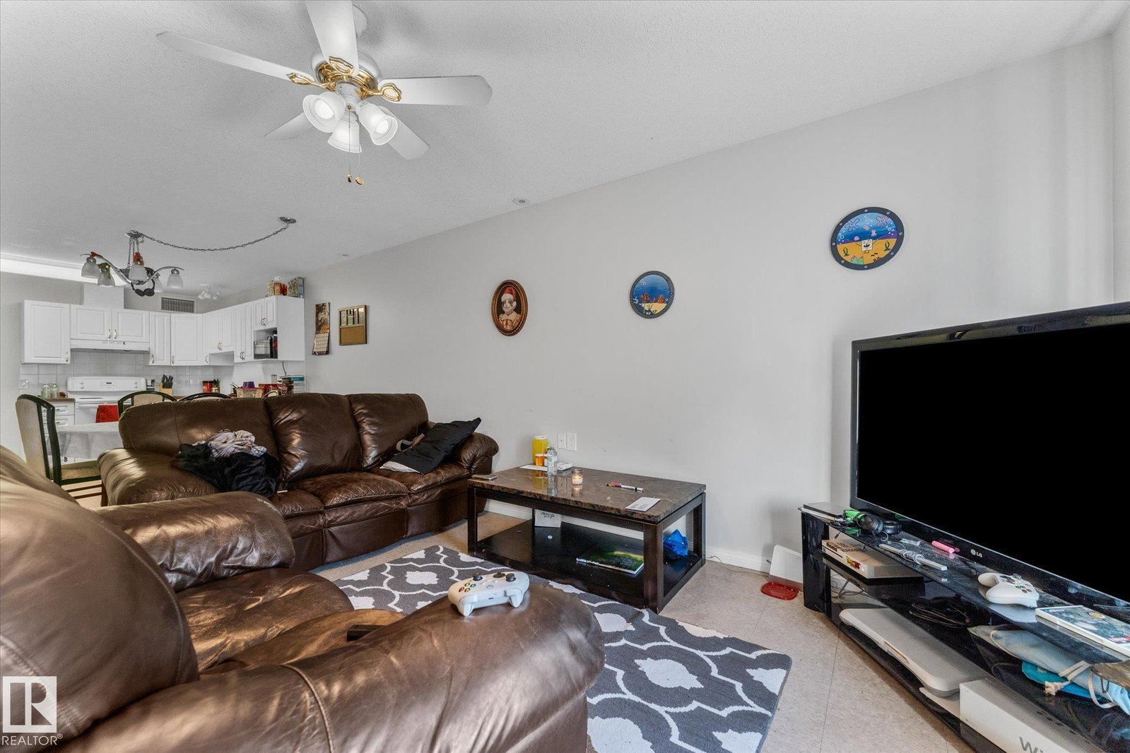 Listing Image 36