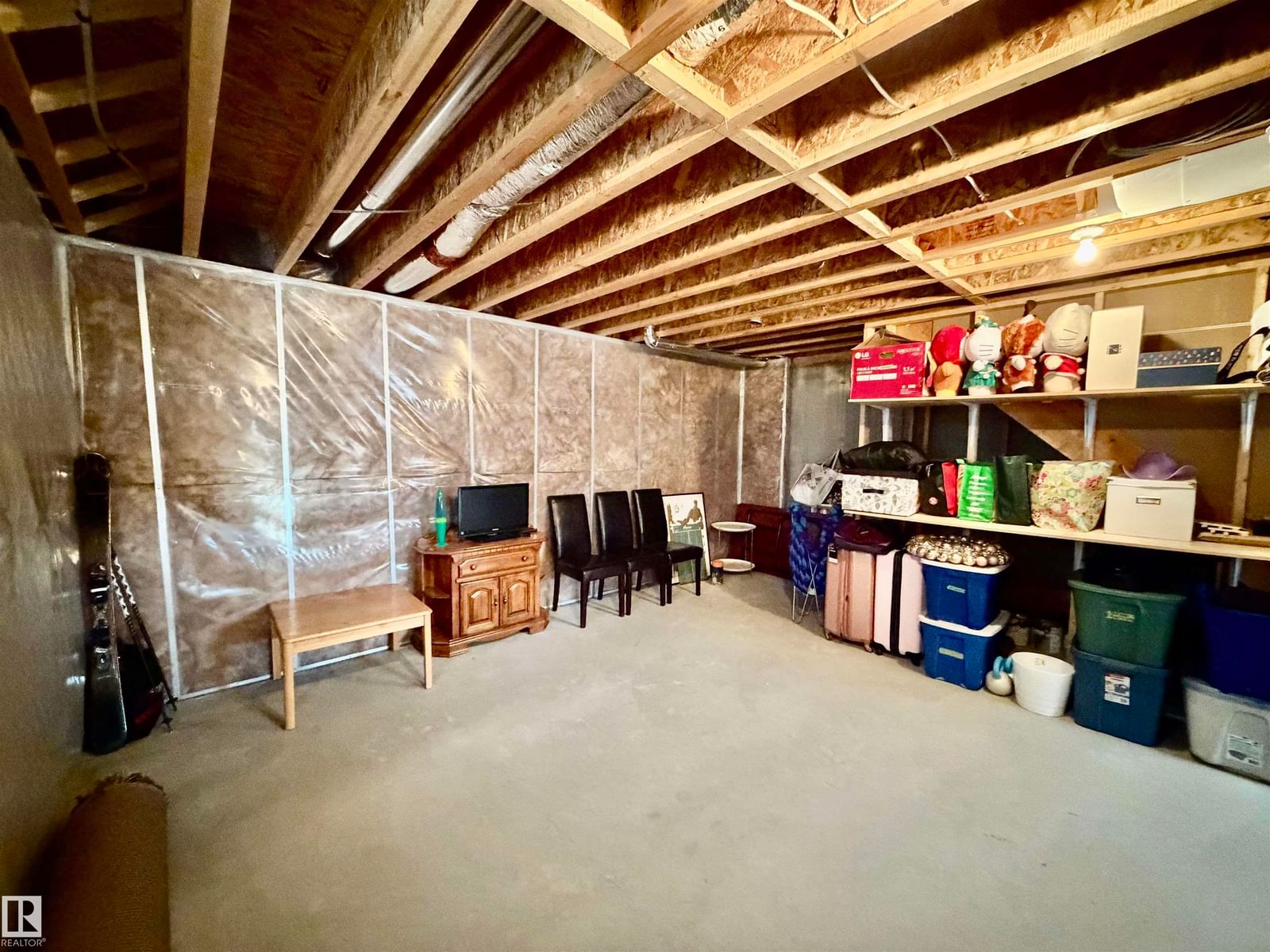 Listing Image 37