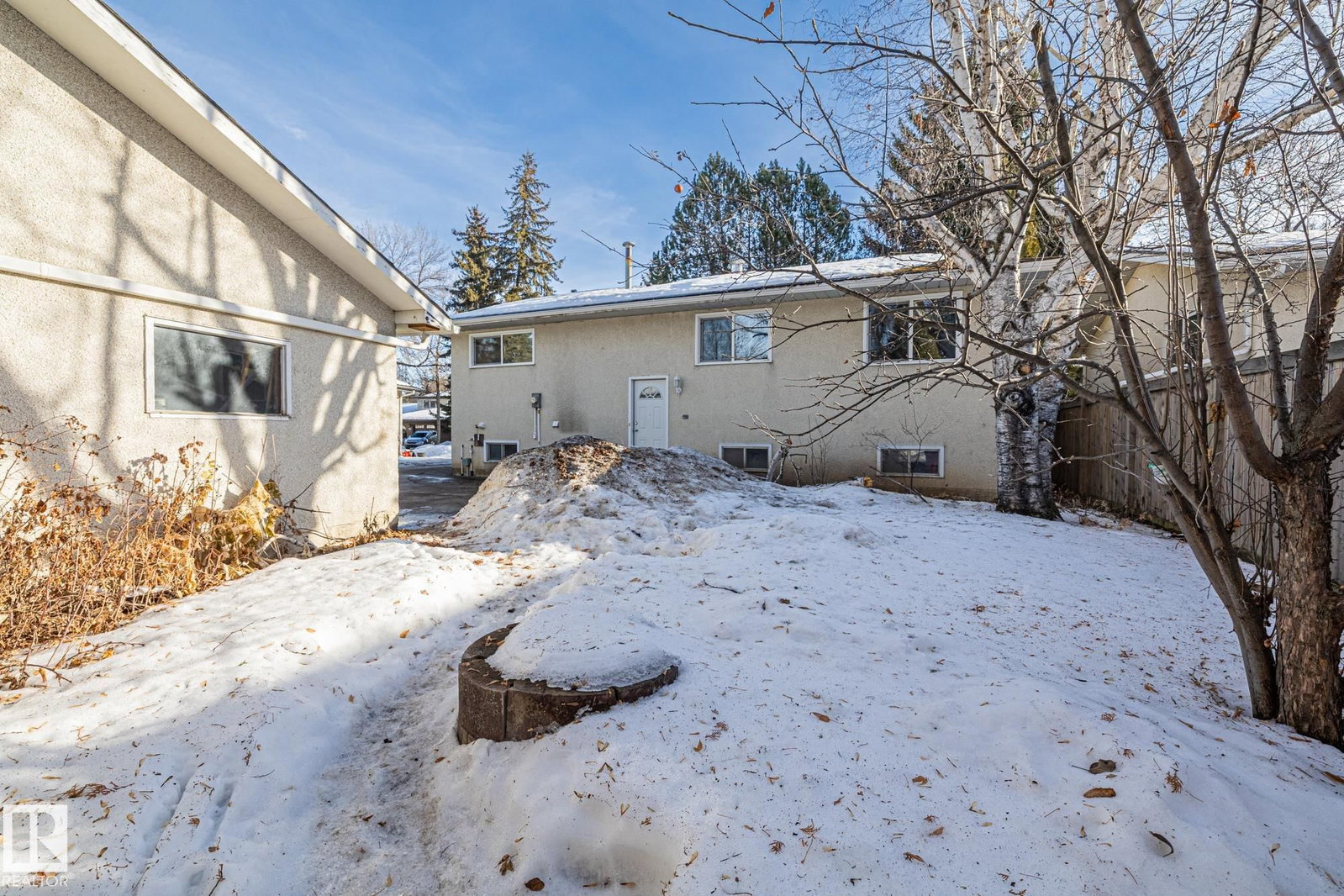 Listing Image 32