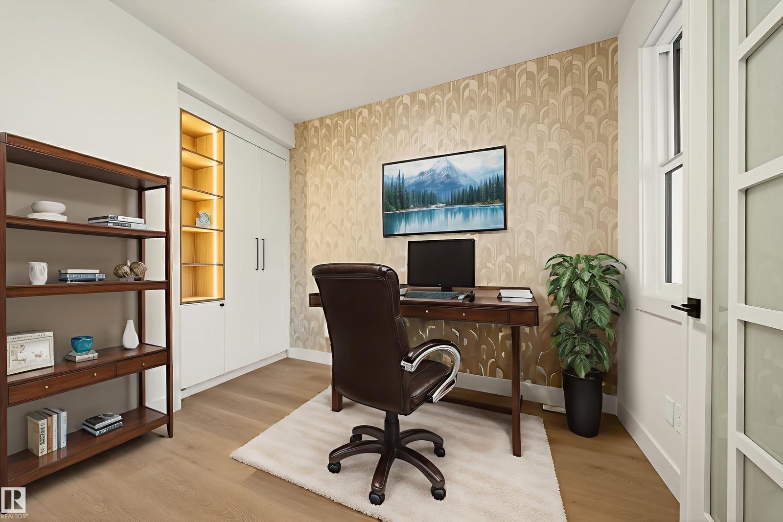 Listing Image 7