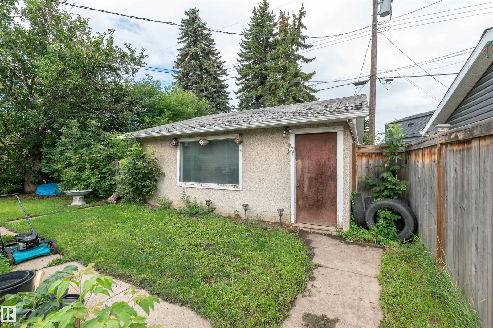 Listing Image 23