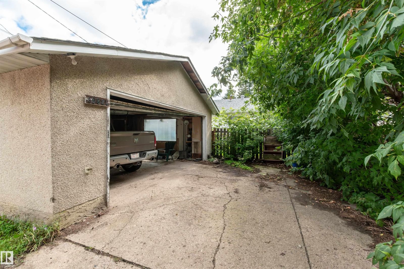 Listing Image 28