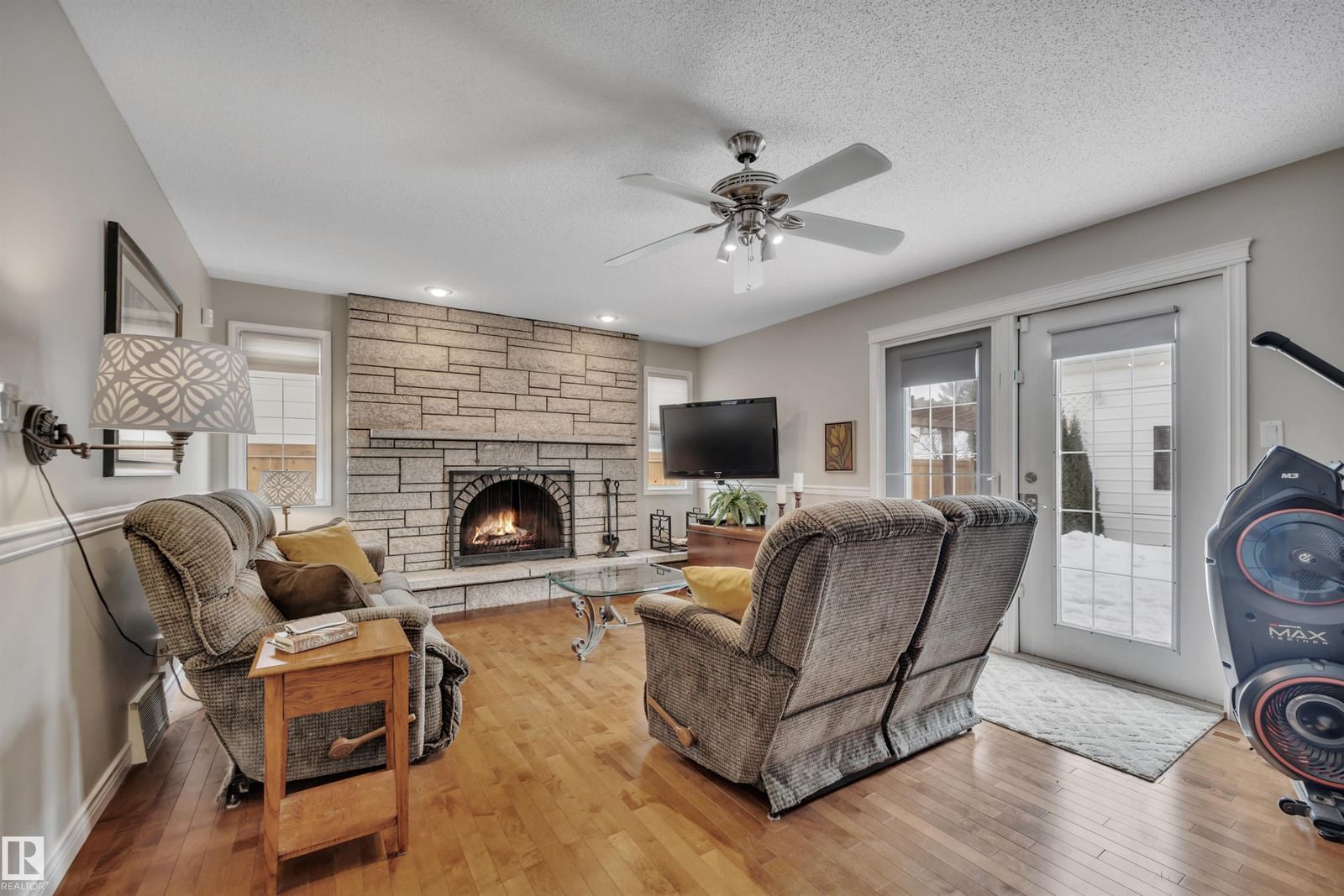 Listing Image 21