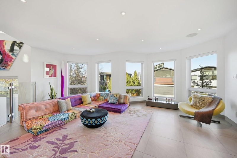 10065 90 Avenue, Edmonton, Alberta