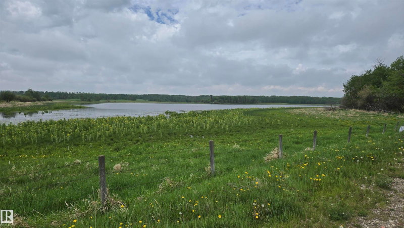 11 Twin Lakes Drive, Rural Lamont County — listing photo 9