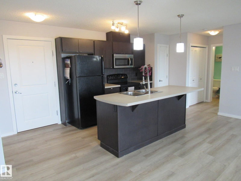 A unit for sale at 1196 Hyndman Road NW