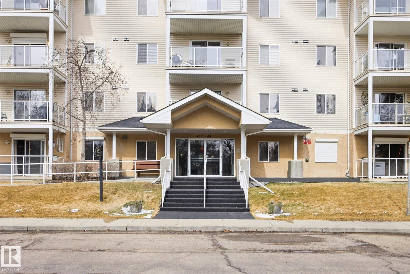 Recently sold home in Linsford Park