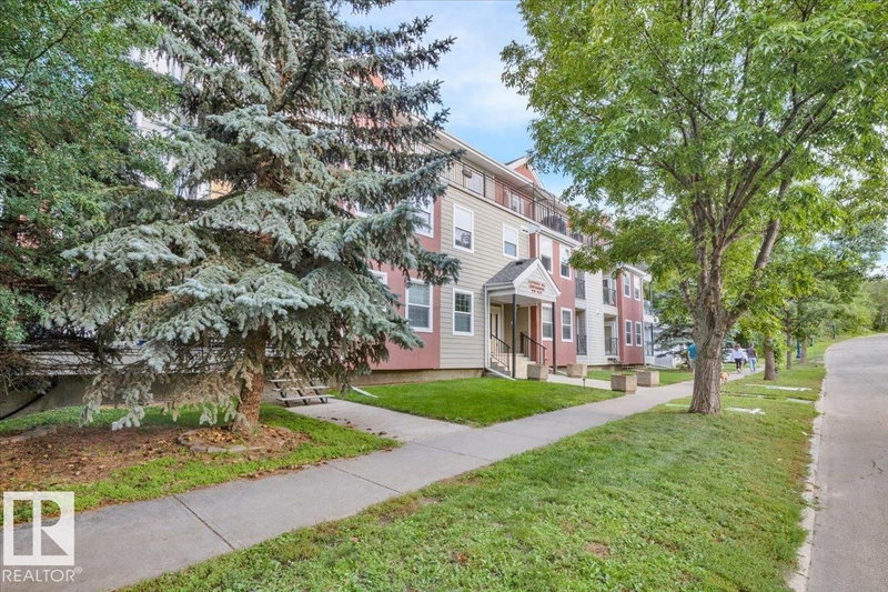 9739 92 Street #207, Edmonton, Alberta