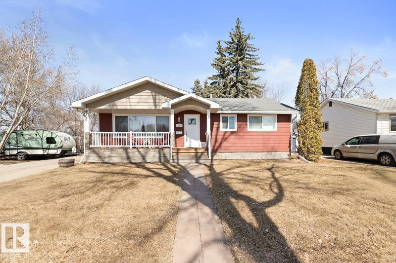 15926 92 Avenue, Edmonton, Alberta