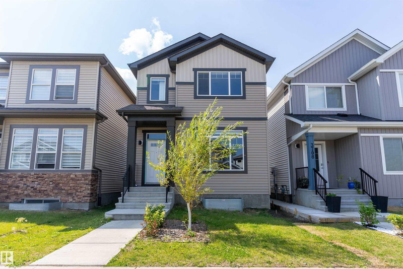 3704 2 Street, Edmonton, Alberta