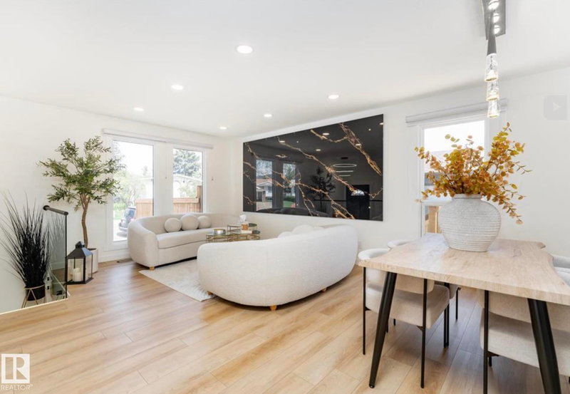 17327 106 Street, Edmonton, Alberta