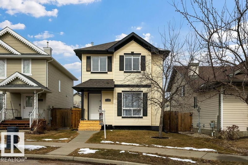 21360 90 Avenue, Edmonton, Alberta