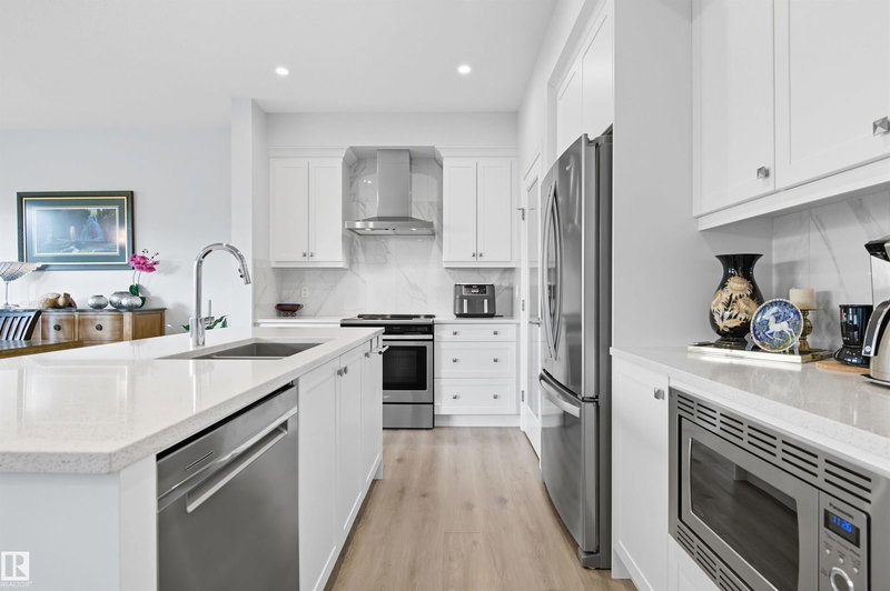 2631 Donaghey Crescent, Edmonton, Alberta