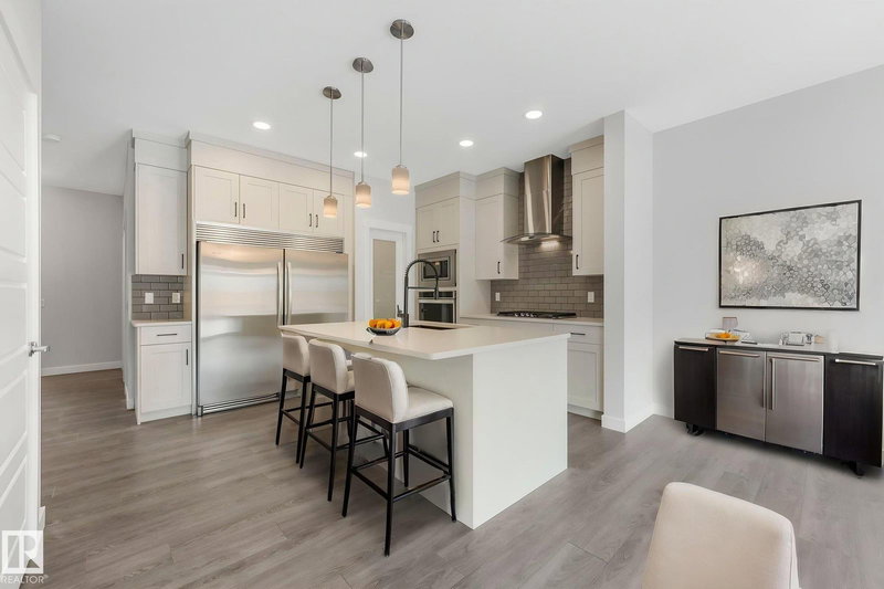 9919 226 Street, Edmonton, Alberta