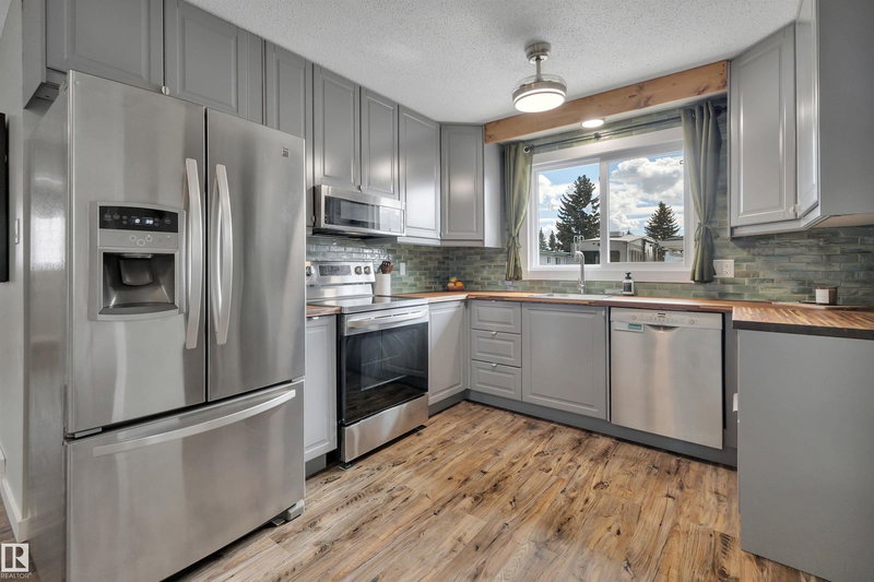 10435 39a Avenue, Edmonton, Alberta