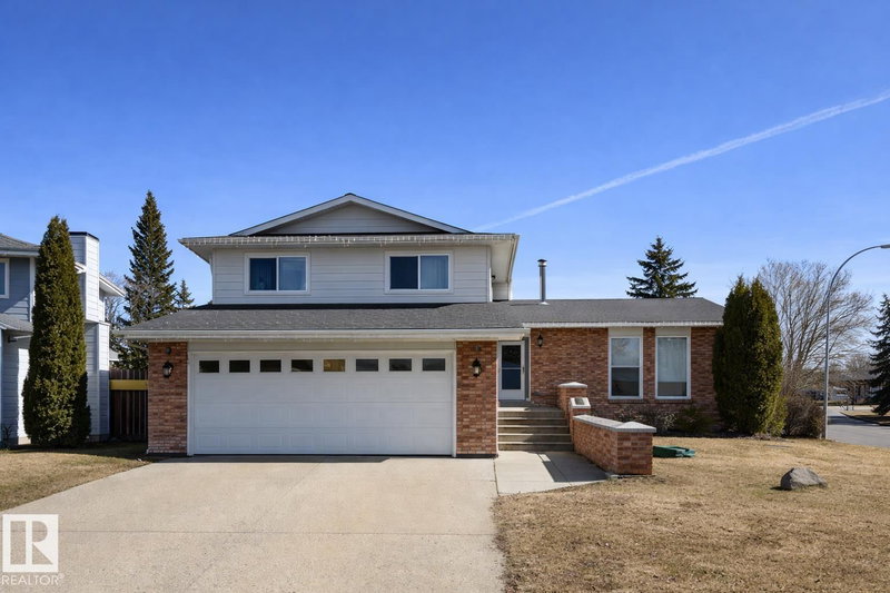 1835 104a Street, Edmonton, Alberta