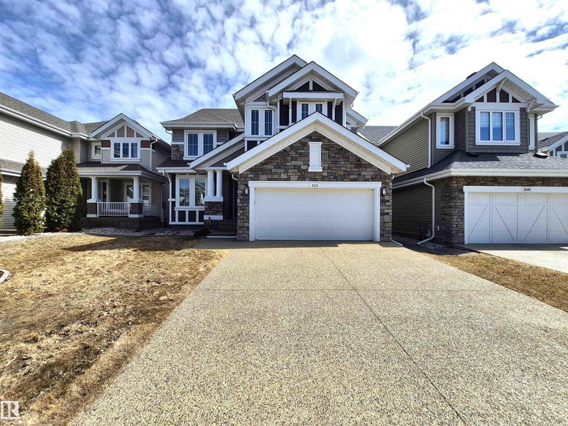 2121 90a Street, Edmonton, Alberta