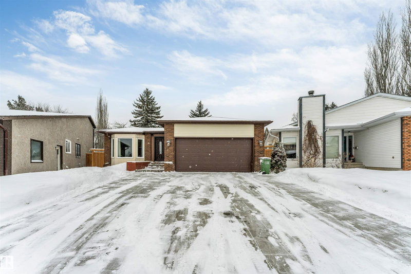 18403 55 Avenue, Edmonton, Alberta