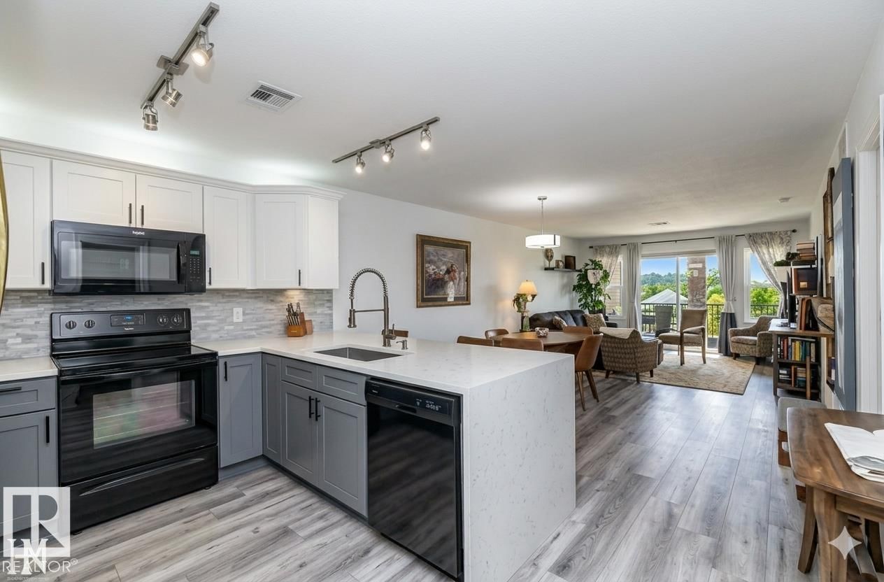 Recently sold home in Centennial Village