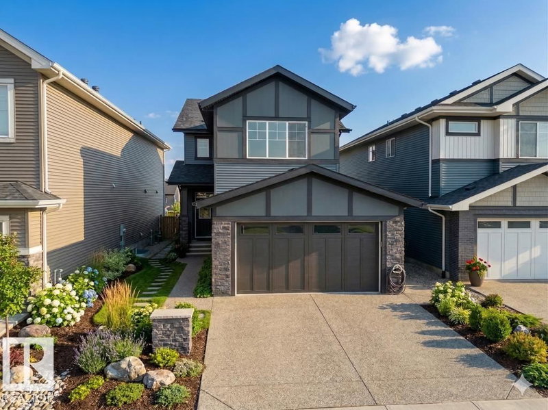 806 Elderberry Court, Edmonton, Alberta